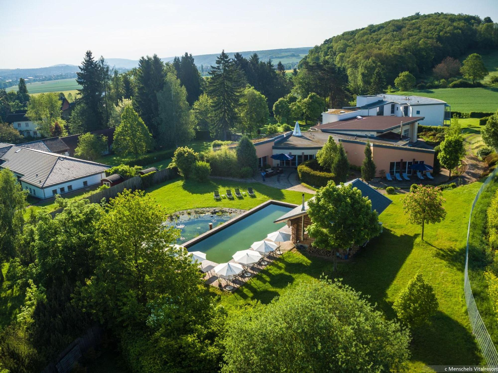Menschels Vitalresort Meddersheim Bagian luar foto