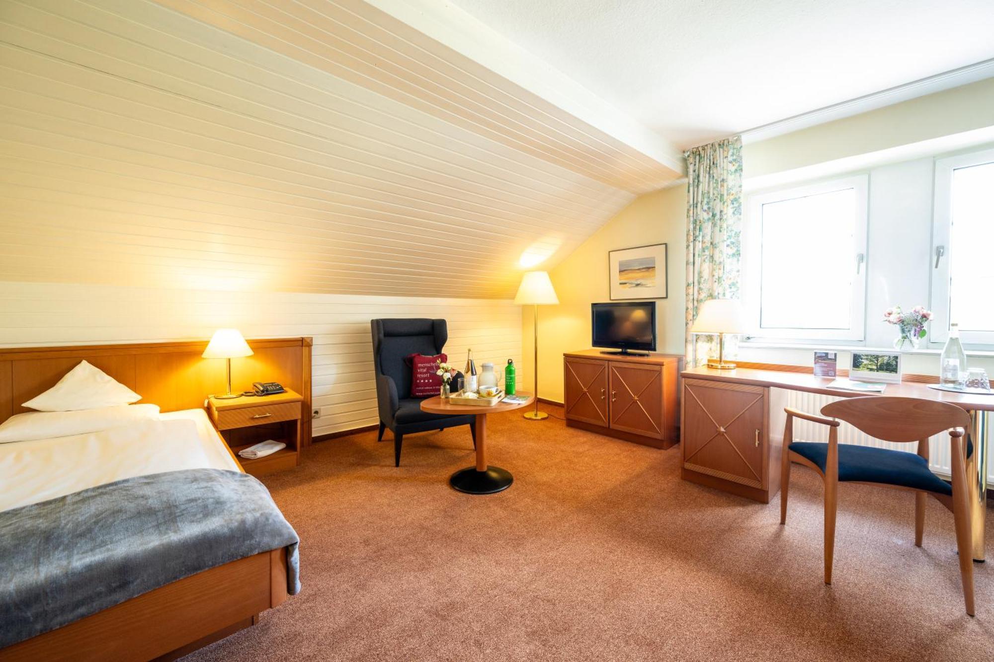 Menschels Vitalresort Meddersheim Bagian luar foto